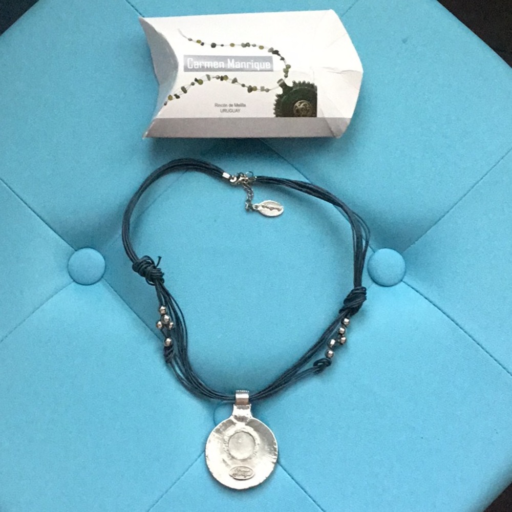 Necklace - Picture 2 of 4